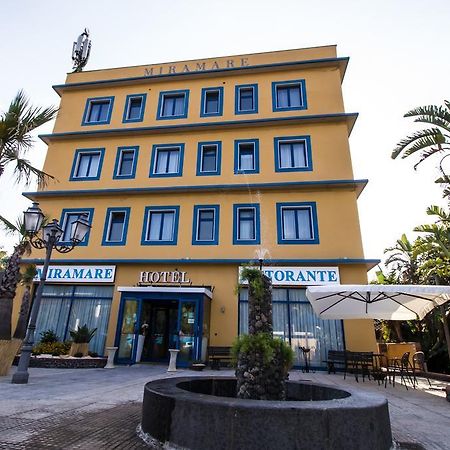 Miramare Hotel Catánia Buitenkant foto